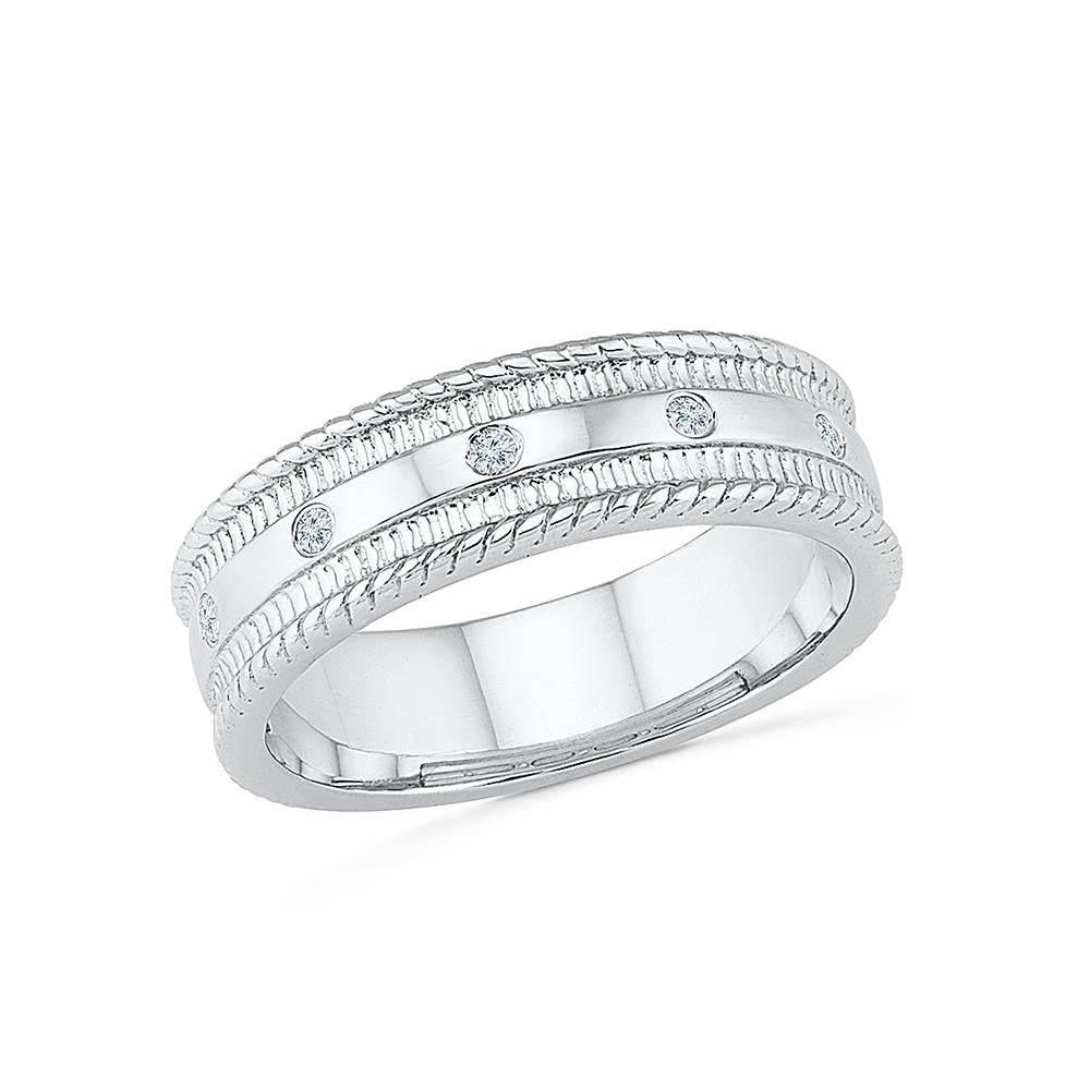 Prong Set Pear Moissanite and Diamond Double V-Band Ring | Handmade gold  ring, Pear moissanite engagement ring, Diamond wedding bands